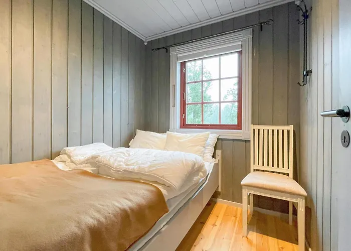 Ferienhaus 4 Bedroom Cozy In *