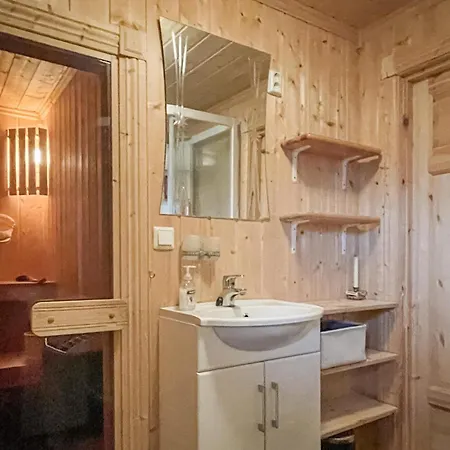 Cozy Home In Reinli With Sauna *