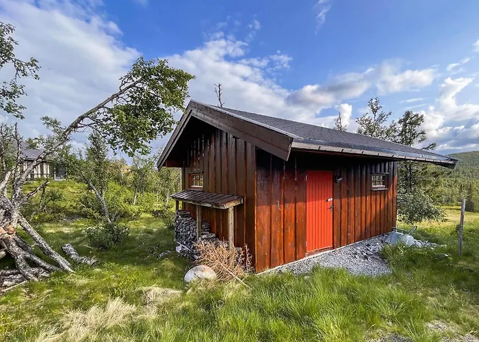 4 Bedroom Cozy In Casa de Férias *